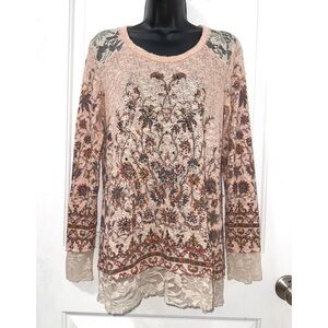 Voice of California by Vocal Long Sleeve Knit Lace top